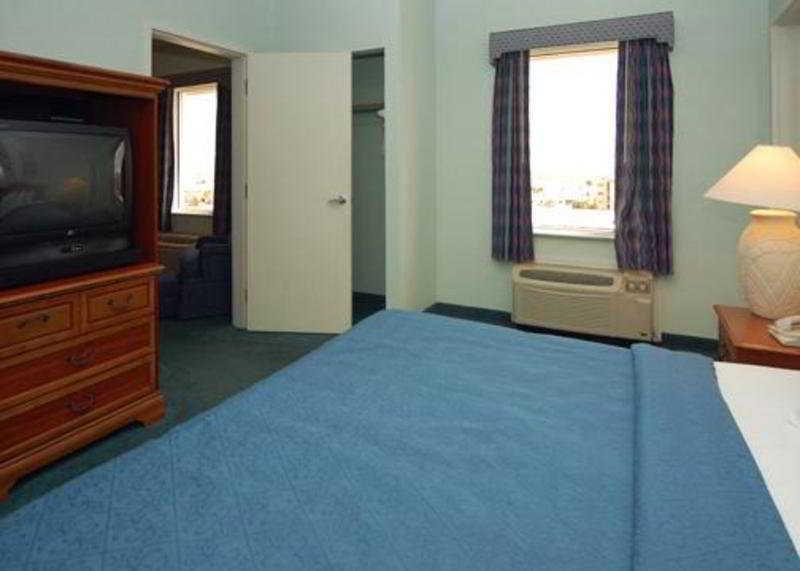 Cocoa Beach Suites Hotel Ruang foto