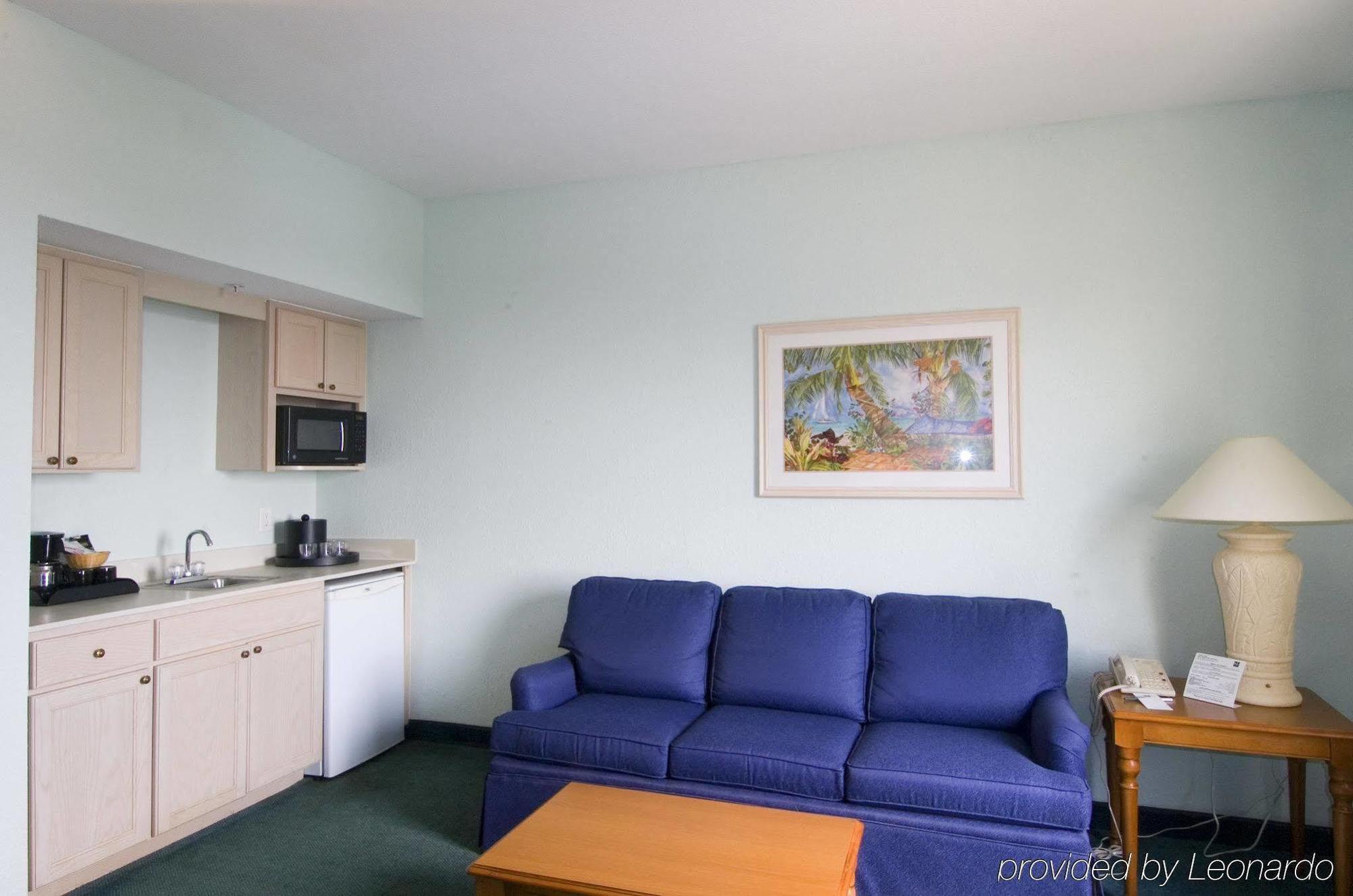 Cocoa Beach Suites Hotel Ruang foto